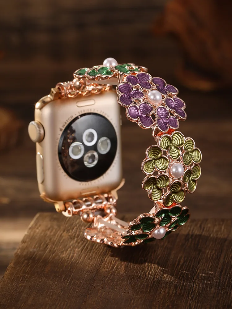 Clover Stitching with Pearls Stainless Steel Band - Imagem 3