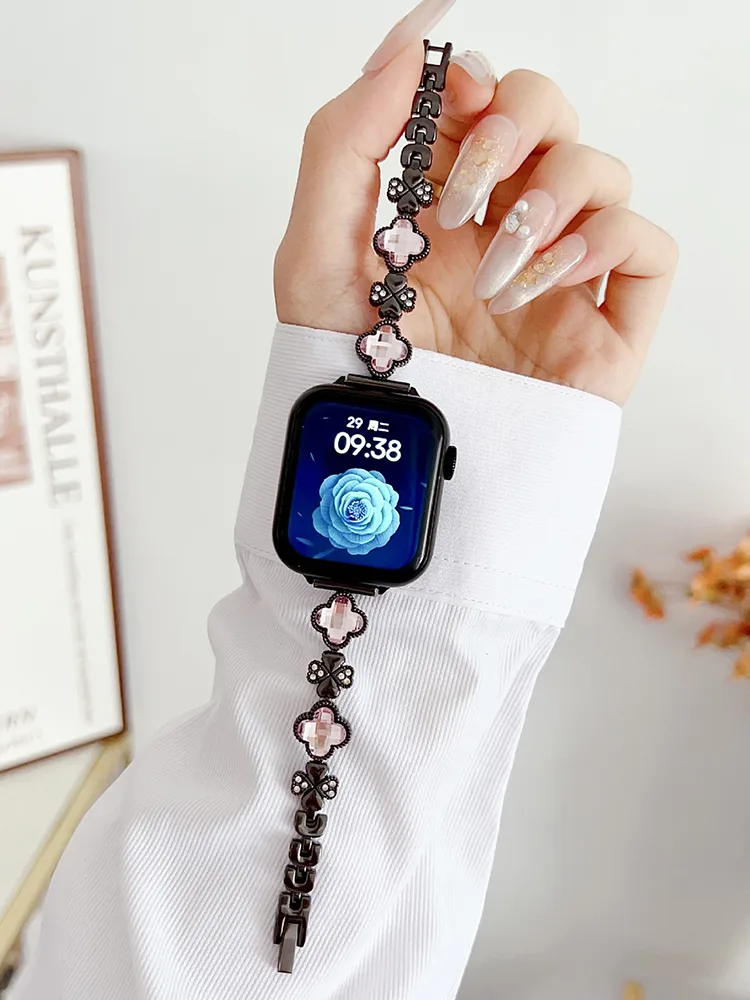 Rhinestone and Zircon Four-leaf Clover Stainless Steel Band - Imagen 11