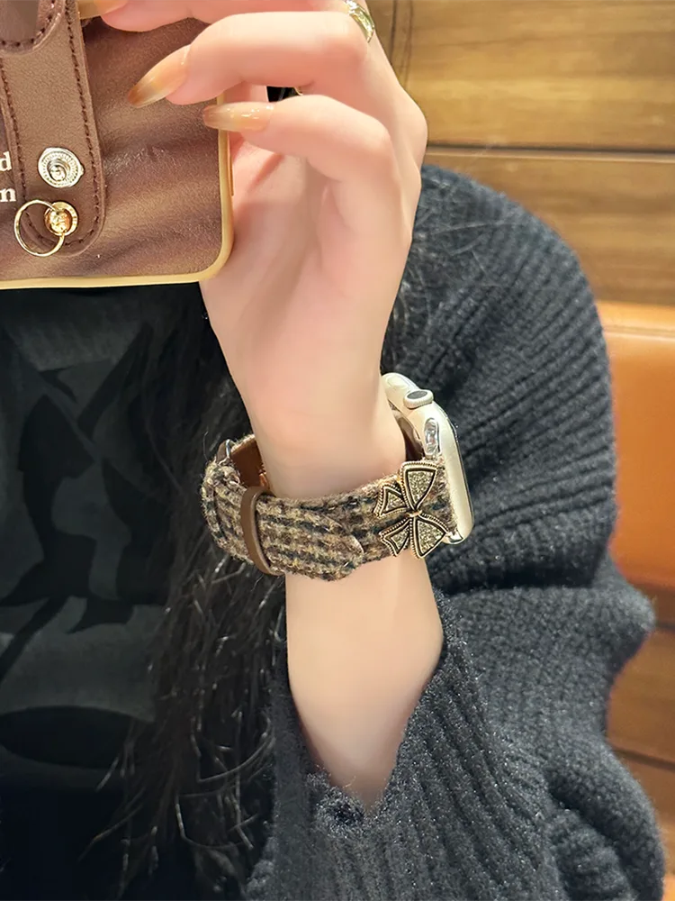 Bow Plush Plaid Pattern Leather Band